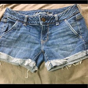 American Eagle stretch shorts